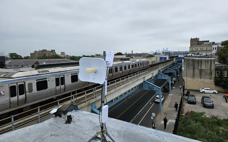pcw_train_photo